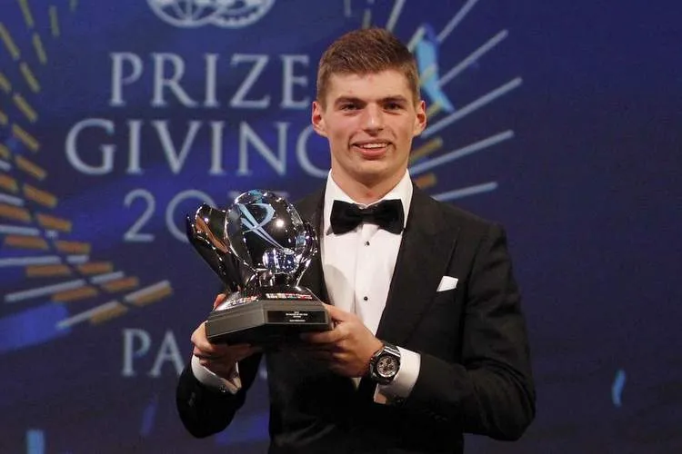 fia prize giving max verstappen 2 002