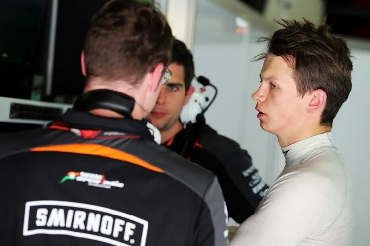 forceindia yelloy montmelo 2015