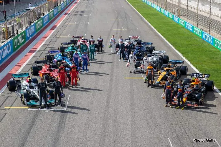 formula1 drivers group photo 2 2022