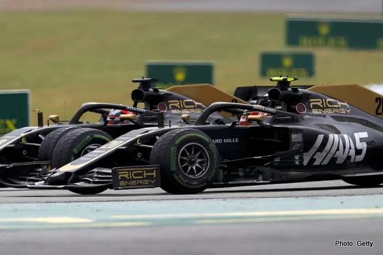 grosjean magnussen hckenheim crash shunt bang prang acident photo