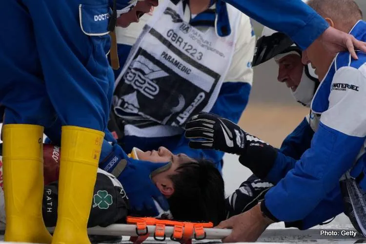 guanyu zhou injured silverstone f1 crash