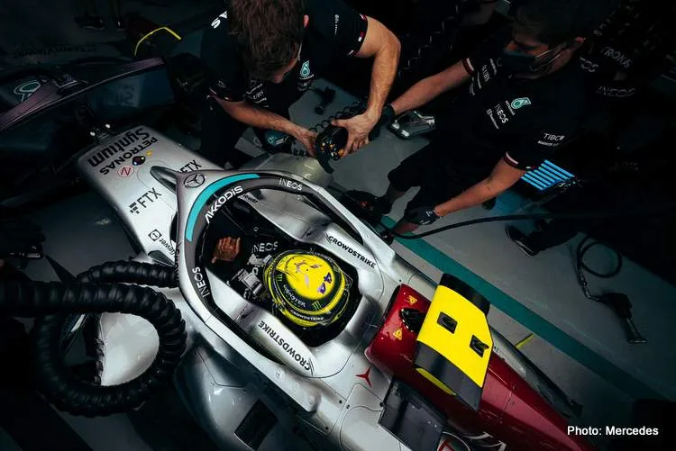 hamilton bahrain qualifying