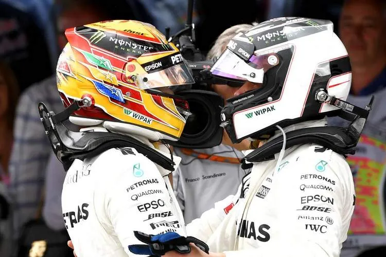 hamilton bottas