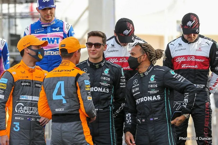 hamilton button