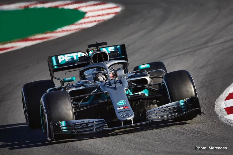 hamilton mercedes w10