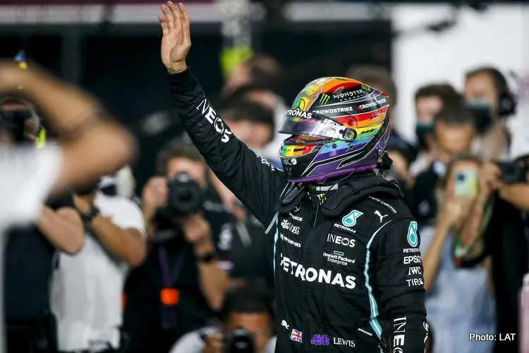 hamilton qatar 42021