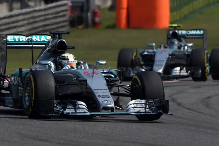 hamilton rosberg
