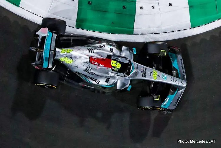 hamilton saudi arabia race 4 2022