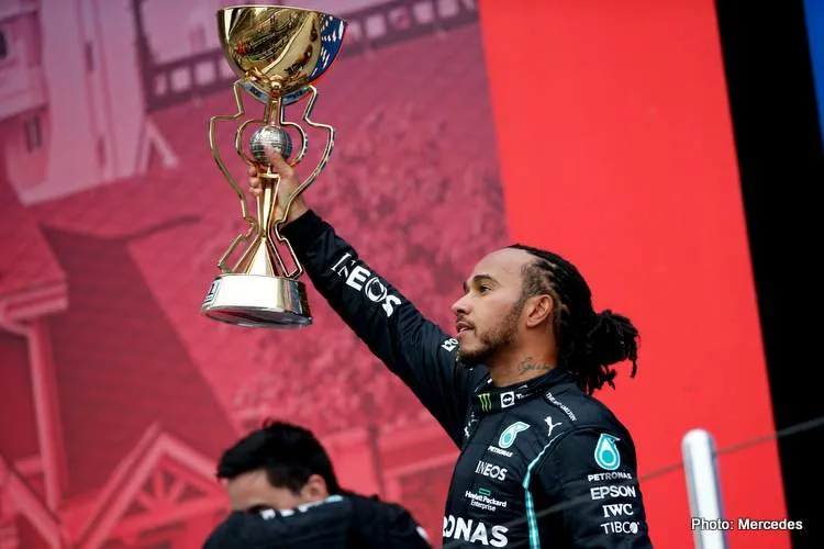 hamilton sochi quali 2 2021