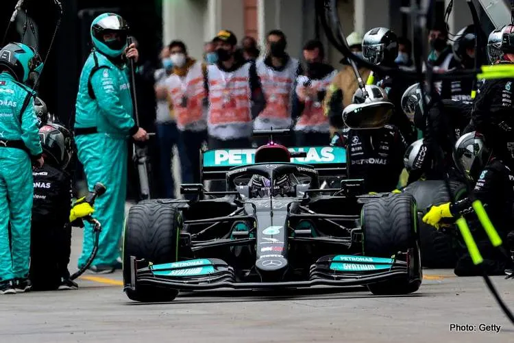 hamilton turkish grand prix pitstop getty