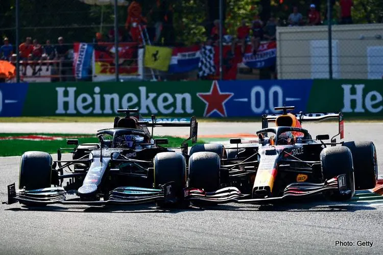 hamilton verstappen crash 2021 italian grand prix monza collide collision accident 1