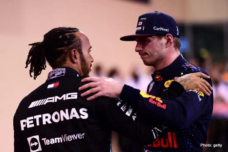 hamilton verstappen uae21 2022