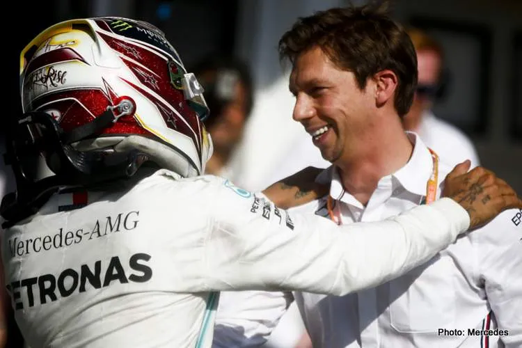 hamilton vowles f1 mercedes