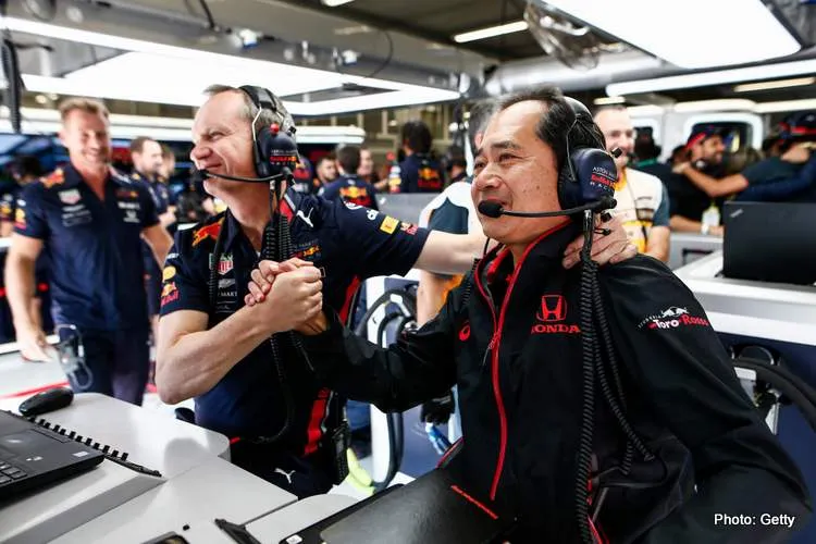 honda red bull win