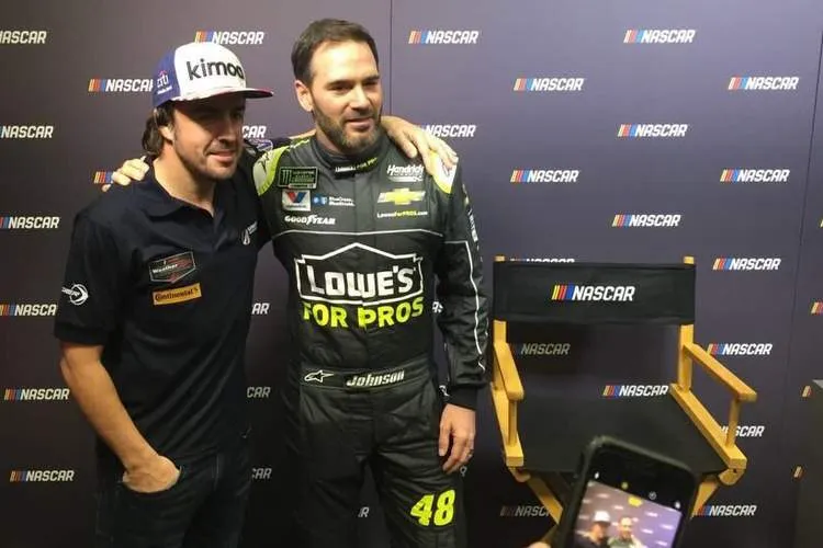 jimmie johnson fernando alonso