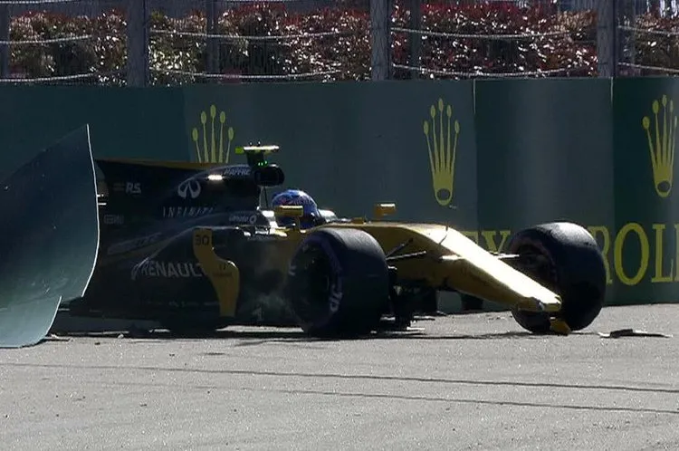 jolyon palmer sochi crash
