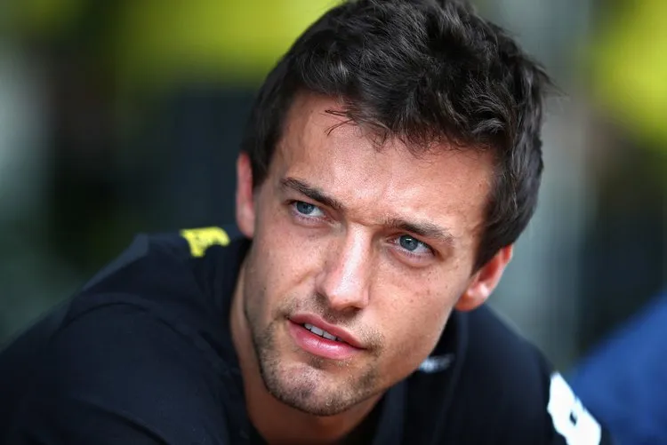 jolyonpalmerf1grandprixmalaysiapreviewsw4i03e3ssk x