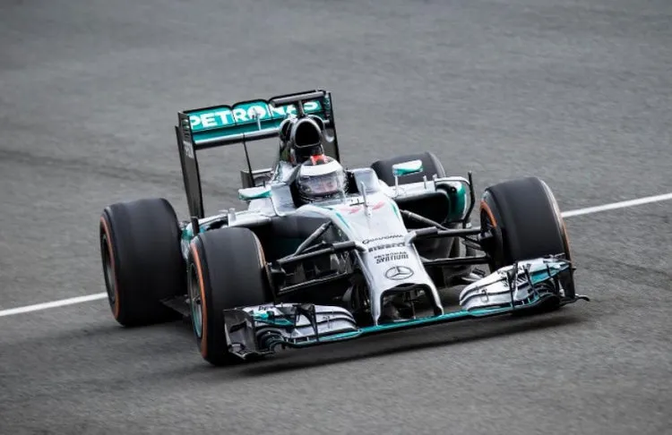 jorge lorenzo mercedes