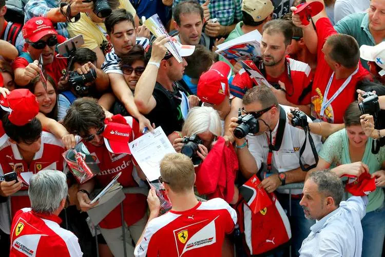 kimi raikkonen f1 grand prix italy previews dk80ata3ld2x