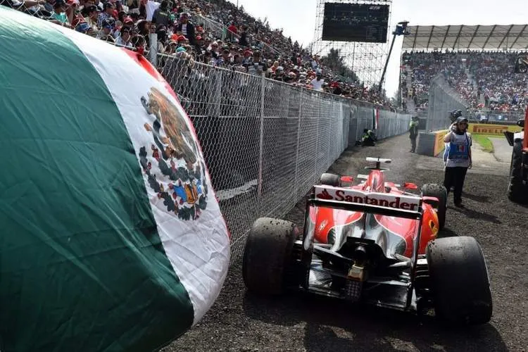 kimi raikkonen ferrari sf15 t