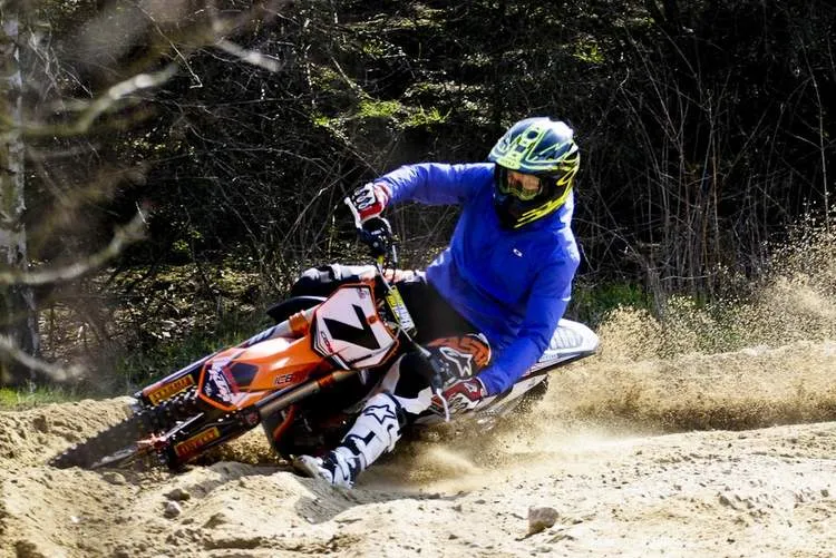 kimi raikkonen motocross 2
