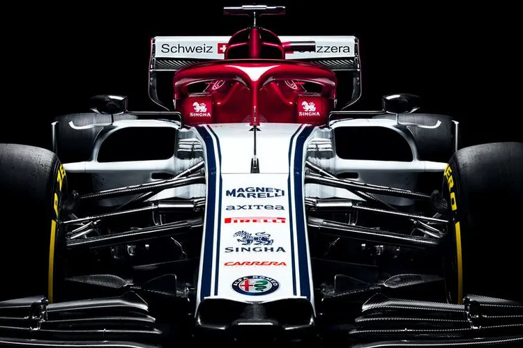 large alfa romeo racing c38 3