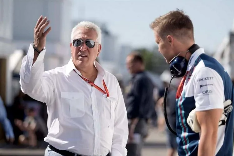 lawrence stroll