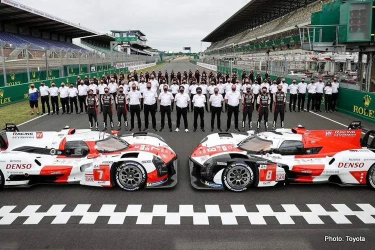 le mans toyota 2021 hypercar