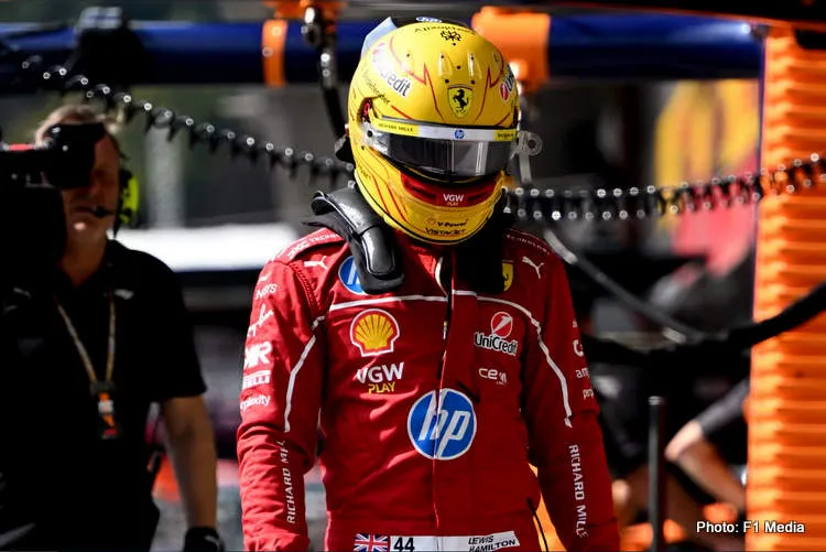 lewis ahmilton body language says it all spa f1 sprint race 001