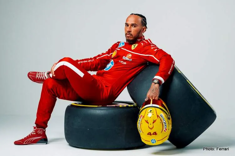 lewis hamilton 2025 white background 09 3735dd82 54e3 4937 8b1d f49722f457f8