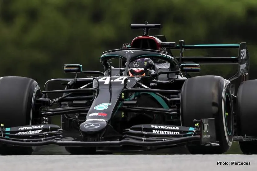 lewis hamilton black mercedes 001