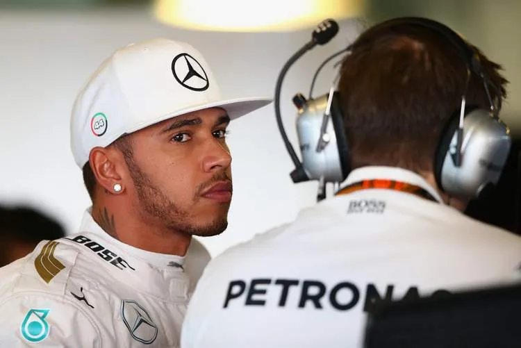 lewis hamilton f1 grand prix abu dhabi qualifying llo3td0rym1x