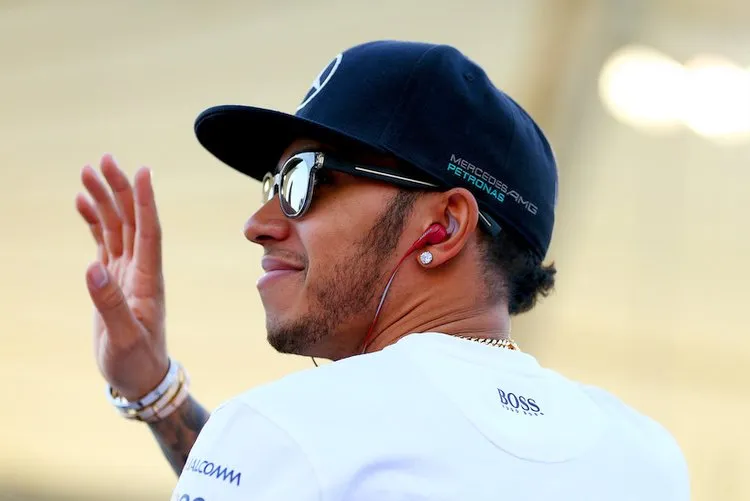 lewis hamilton f1 grand prix bahrain fojdf6jtuq1x