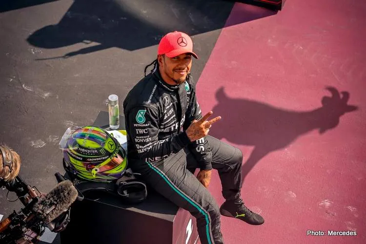 lewis hamilton f1 pole hungary