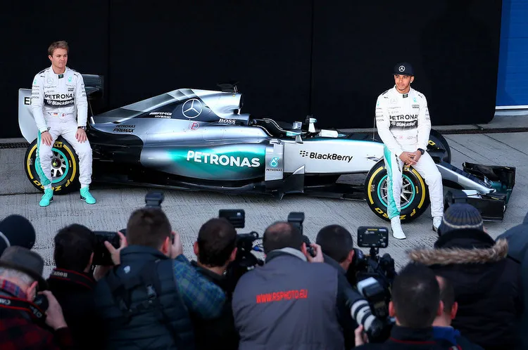 lewis hamilton f1 testing jerez day one u0b72tbpef9x