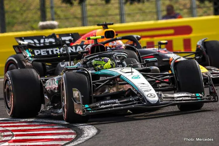 lewis hamilton max verstappen