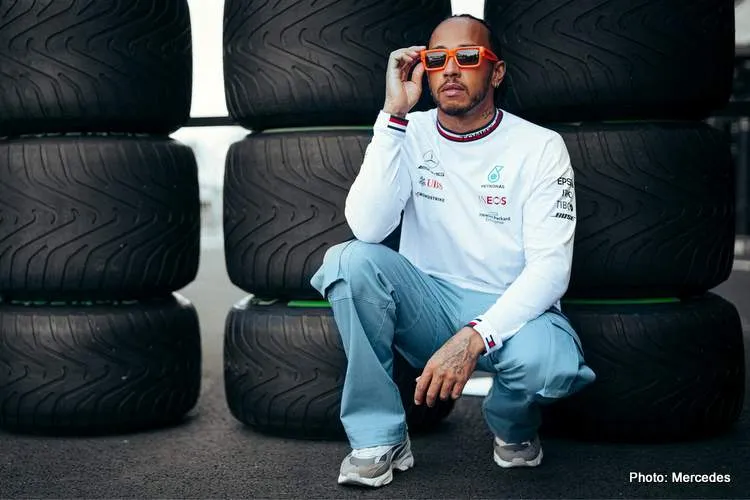 lewis hamilton mercedes