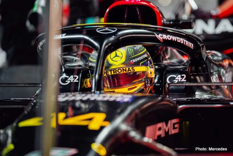 lewis hamilton not connected f1 saudi