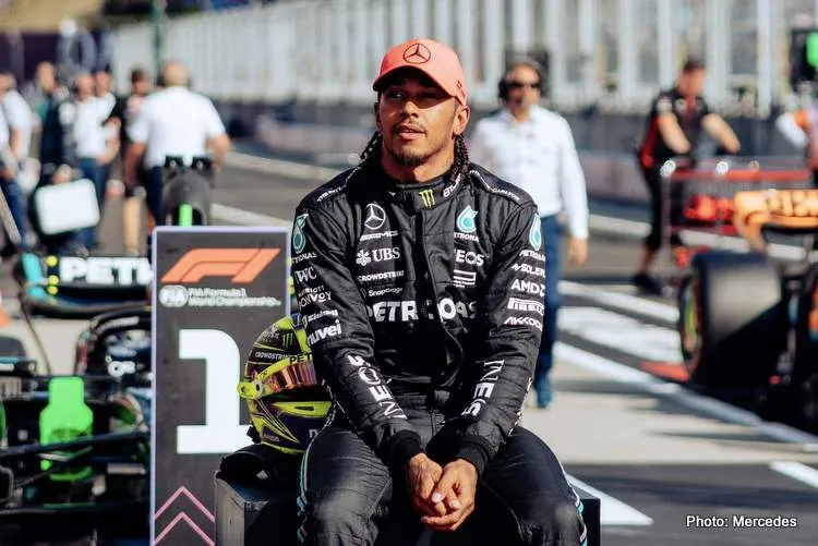 lewis hamilton pole 104 hungarian gp