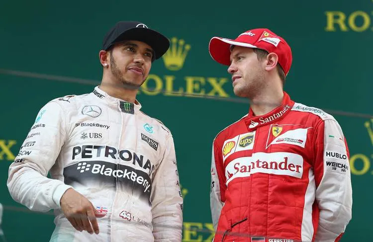 lewis hamilton sebastian vettel f1 grand prix kmr5xeyg1aox