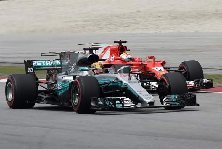lewis vettel sebastian vettel