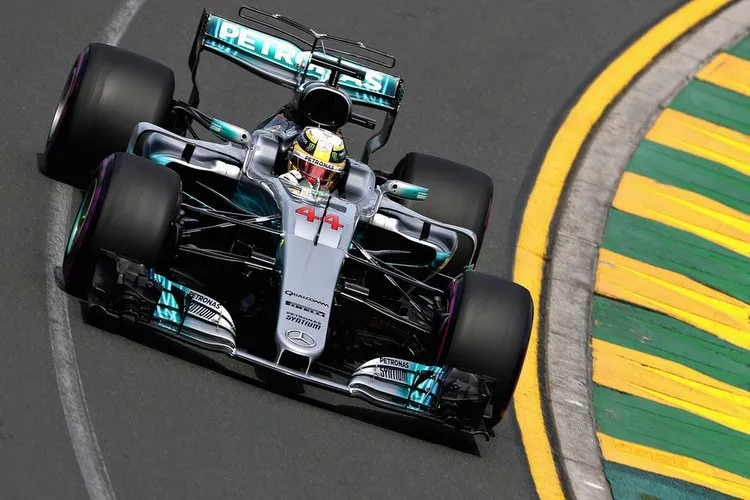lewishamiltonaustralianf1grandprixpractice5y2w loa7c5x