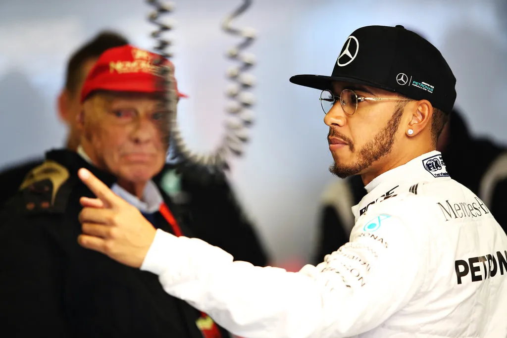 lewishamiltonaustralianf1grandprixpracticehi2onu9dohdx