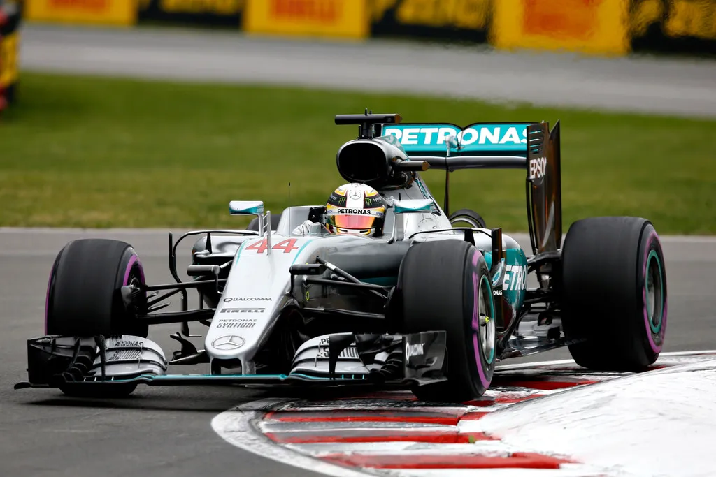 lewishamiltoncanadianf1grandprixqualifyingwhoddlckdc1x