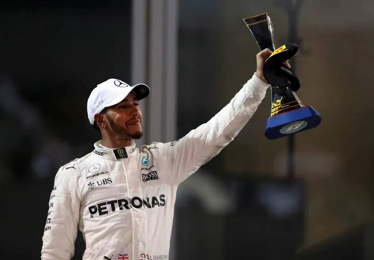 lewishamiltonf1grandprixabudhabiw9zwsvehngrx
