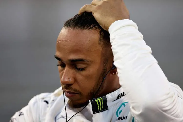 lewishamiltonf1grandprixbahrainrvqz3kqei9gx