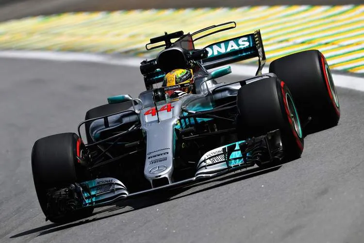 lewishamiltonf1grandprixbrazilpracticen5bmqdsphilx