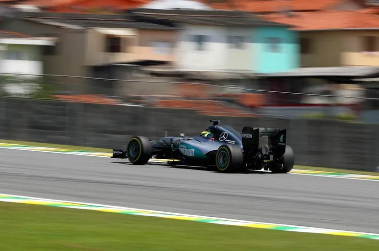 lewishamiltonf1grandprixbrazilpracticerrvdaofd3zbx