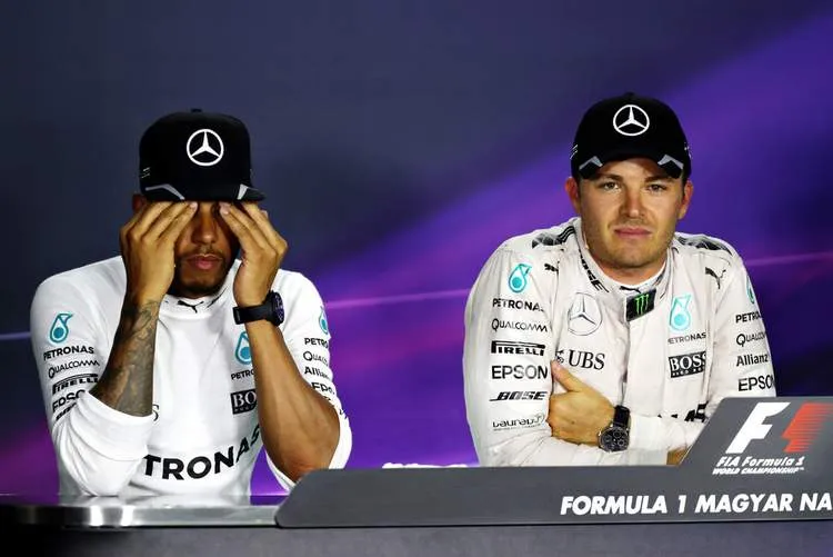 lewishamiltonf1grandprixhungaryqualifyingm1pee28gjr6x