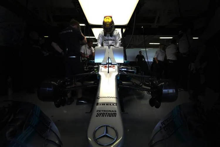 lewishamiltonf1grandprixmexicoqualifyingvdrmynqvrl5x